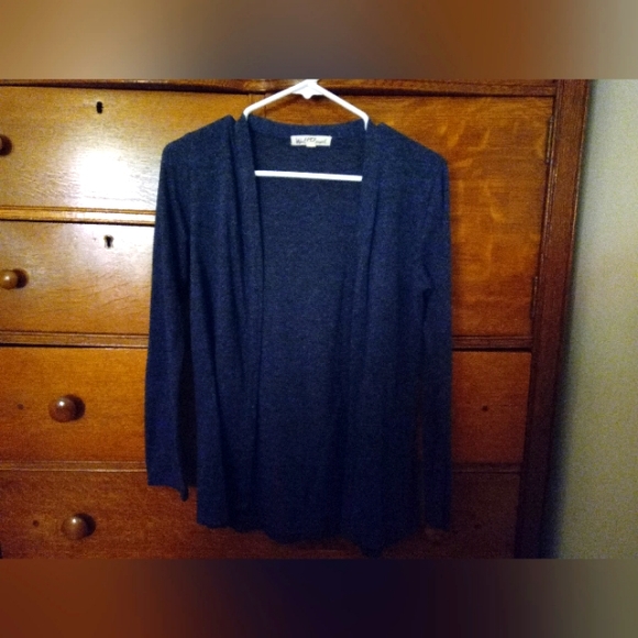 WALLFLOWER - Navy Blue Long Sleeve Cardigan - Picture 2 of 8